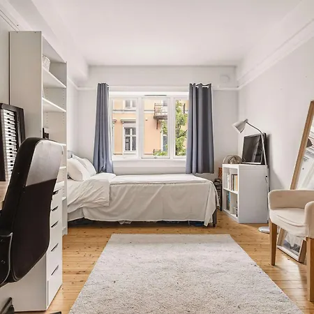 Dinbnb L Modern 3bedroom L Balcony L 2mins To Nygardsparken Apartment *